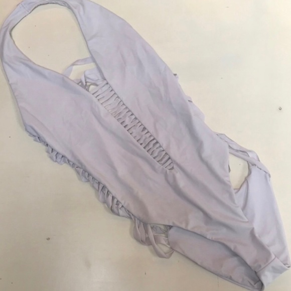 Nasty Gal strappy one piece - Picture 3 of 4